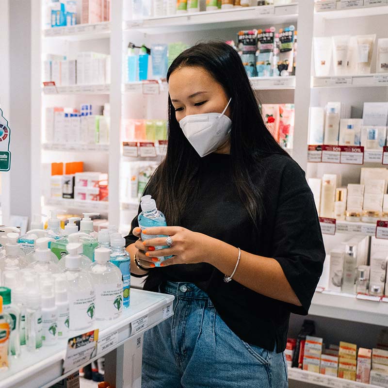 AmericanPharmacies_00.jpg